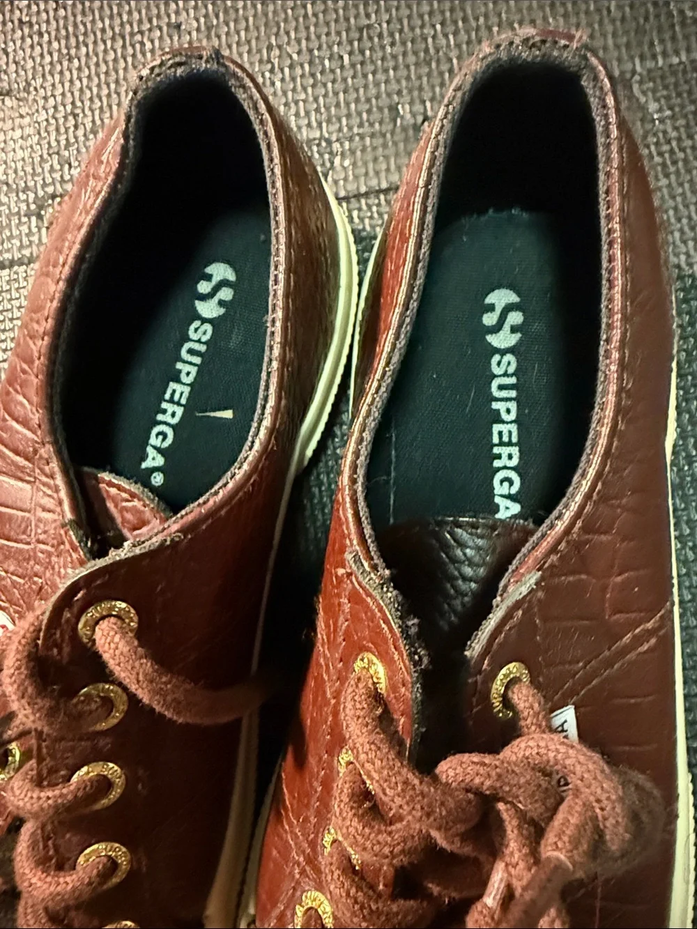 Superga men’s low